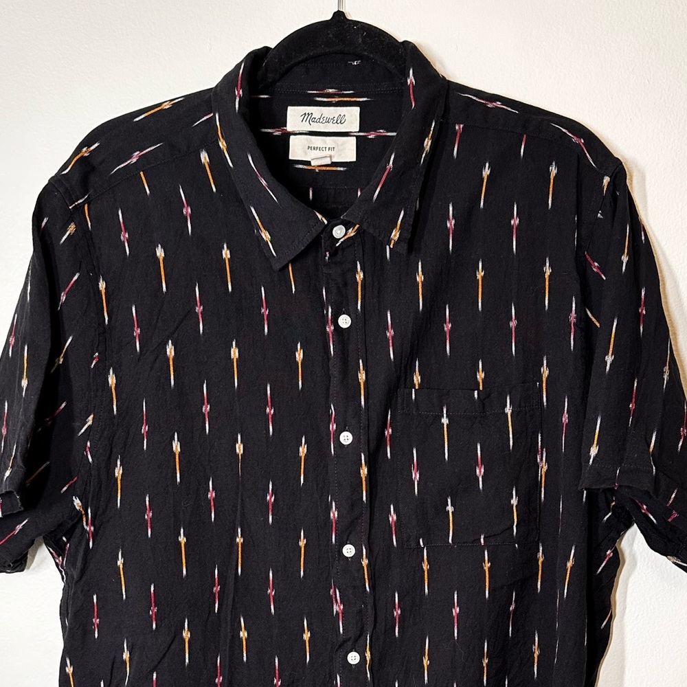 Madewell Black Arrow Print Casual Button Down Shirt